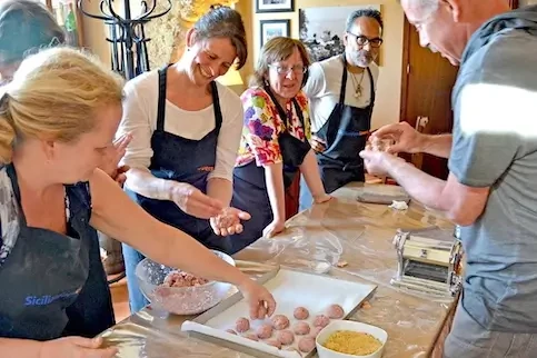 photo 28 - Lemon Travel